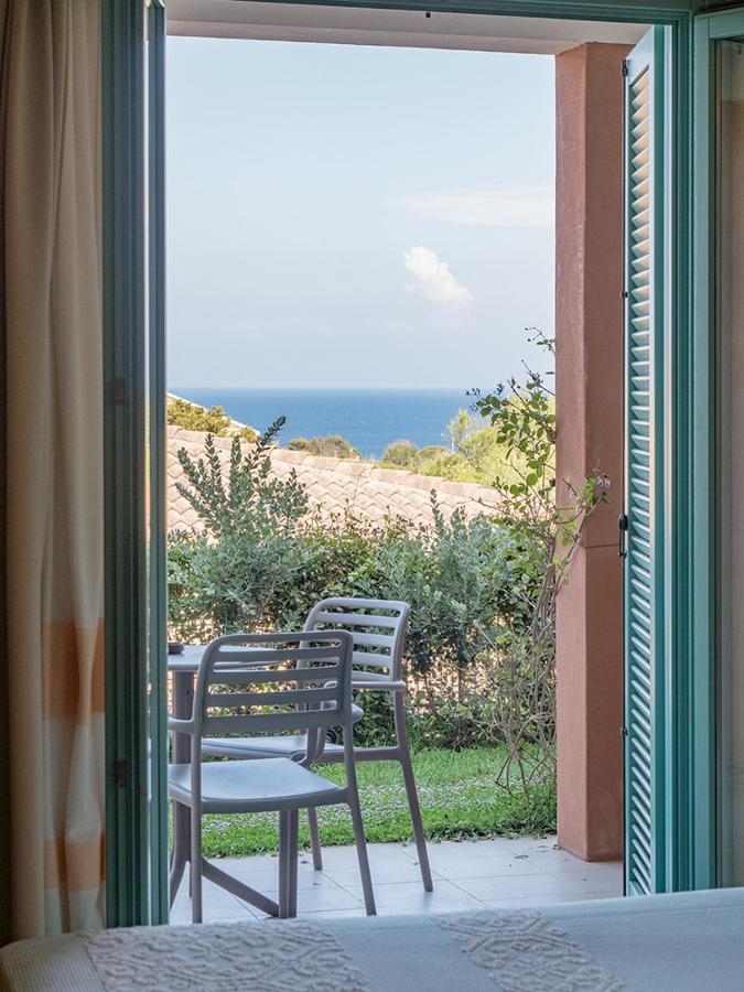 Park Hotel Asinara Stintino Esterno foto