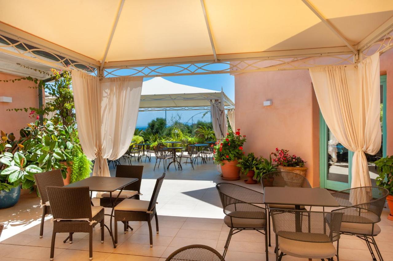 Park Hotel Asinara Stintino Esterno foto