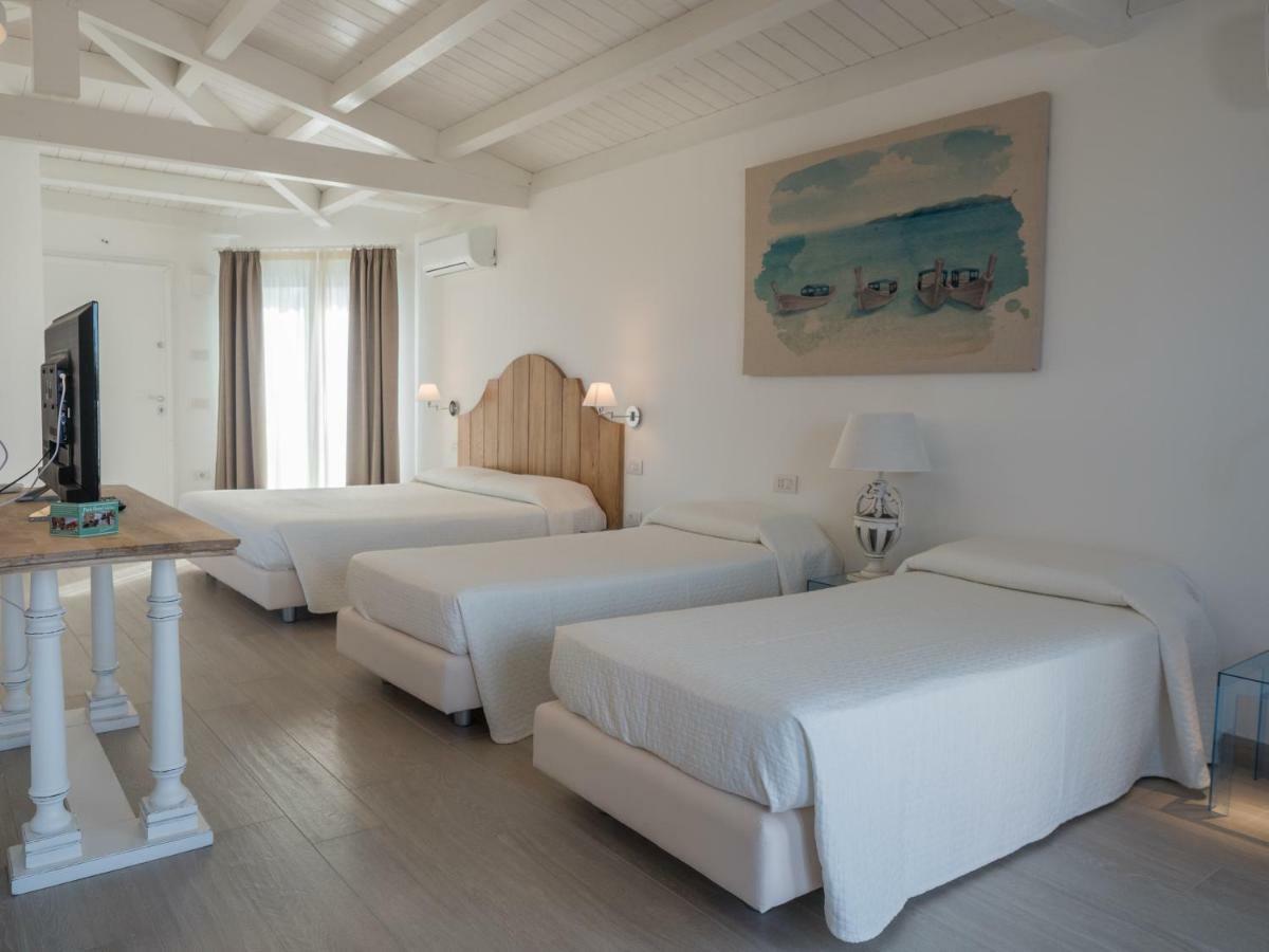 Park Hotel Asinara Stintino Esterno foto
